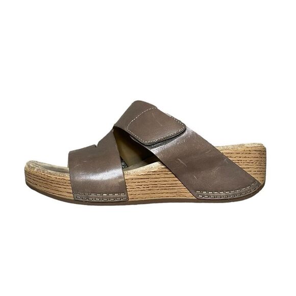 DANSKO Lacee Wedge Sandal Brown Size 38 = US Size 7.5 - Size 8 - Picture 4 of 9